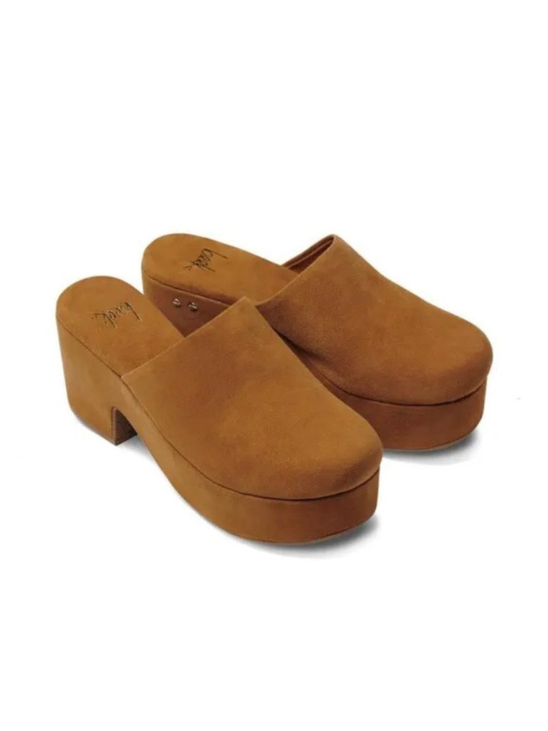 Beek Petrel Heeled Platform Clogs In Caramel Suede